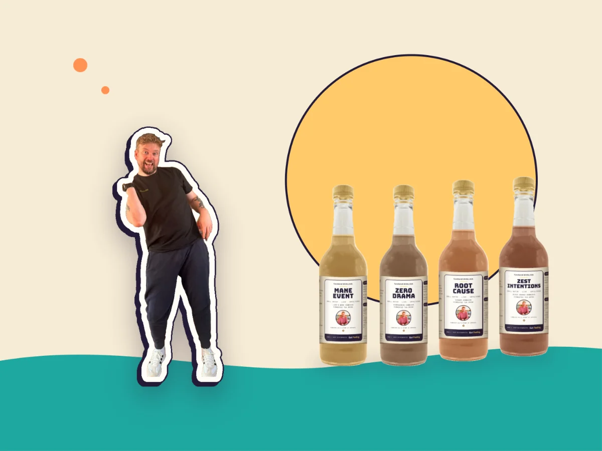 Kombucha Kev beside the four Gut Feeling kombuchas in front of a gold circle, ready to start the 30 days